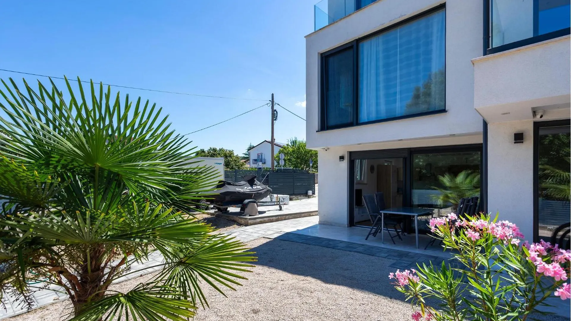 Beautiful Apartment In Malinska With Wifi